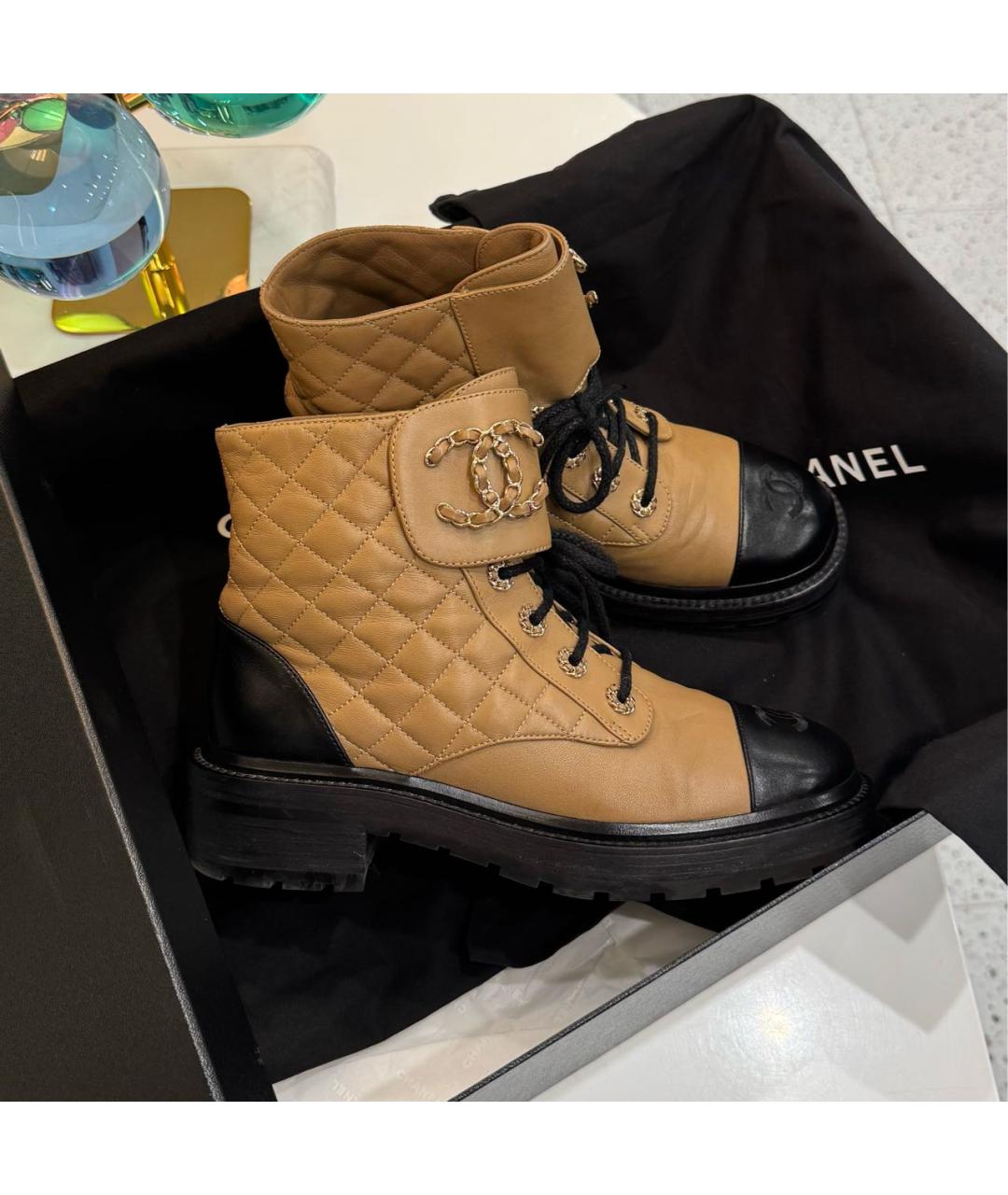 CHANEL Бежевые кожаные ботинки, фото 5