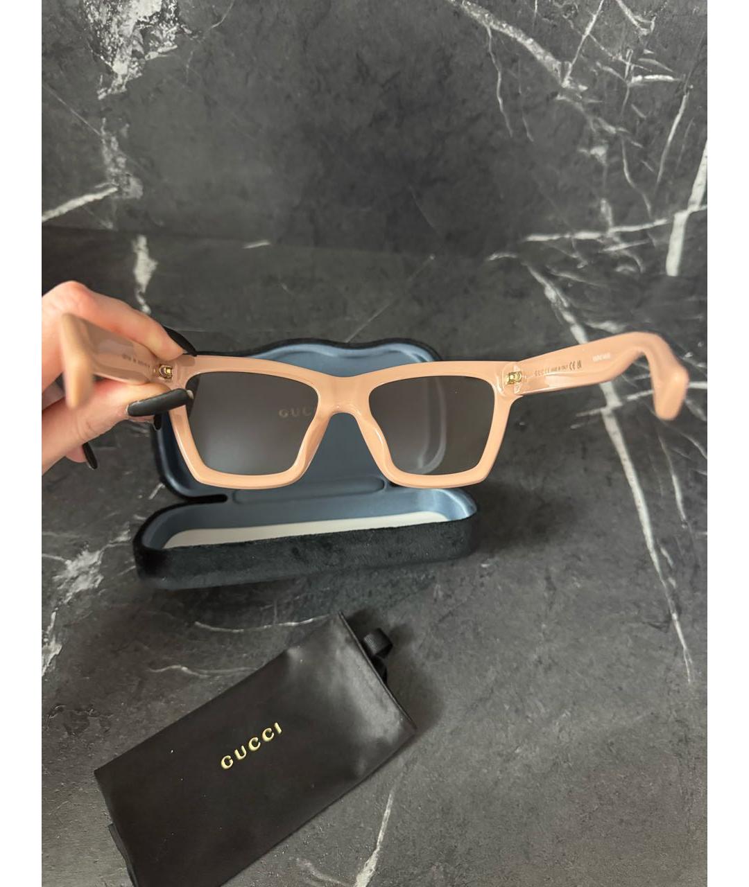 GUCCI Бежевые пластиковые солнцезащитные очки, фото 6