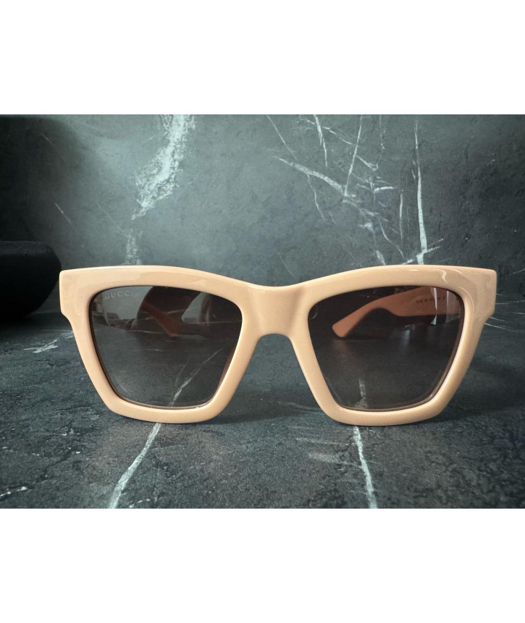 GUCCI Бежевые пластиковые солнцезащитные очки, фото 9