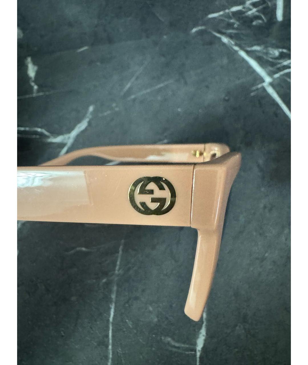 GUCCI Бежевые пластиковые солнцезащитные очки, фото 3