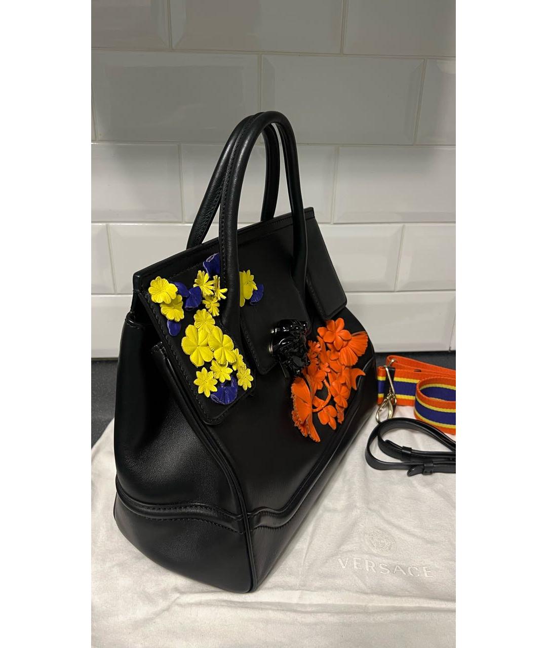 VERSACE Черная кожаная сумка с короткими ручками, фото 2