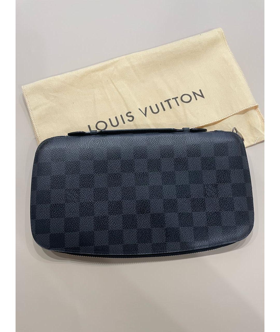 LOUIS VUITTON Антрацитовая кожаная барсетка, фото 8