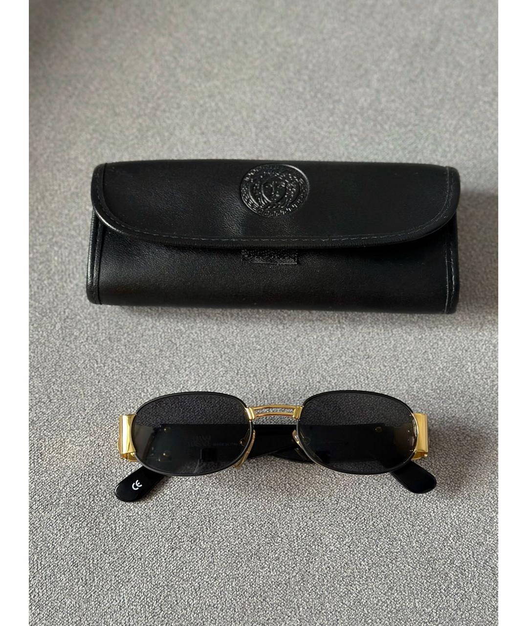 VERSACE Черные пластиковые солнцезащитные очки, фото 2