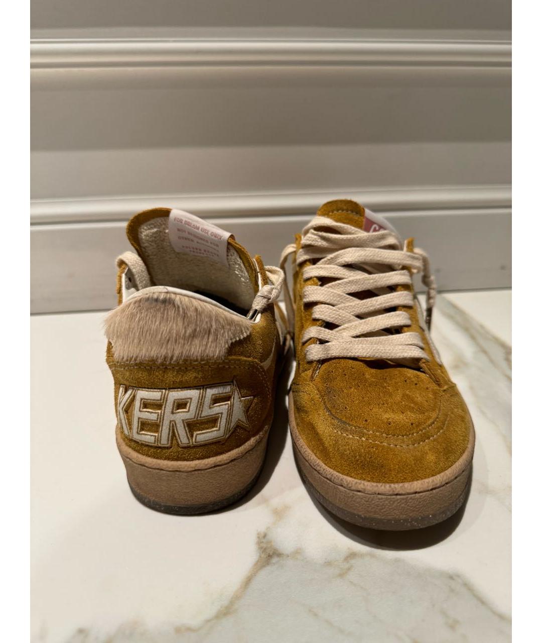 GOLDEN GOOSE DELUXE BRAND Горчичные замшевые кроссовки, фото 5