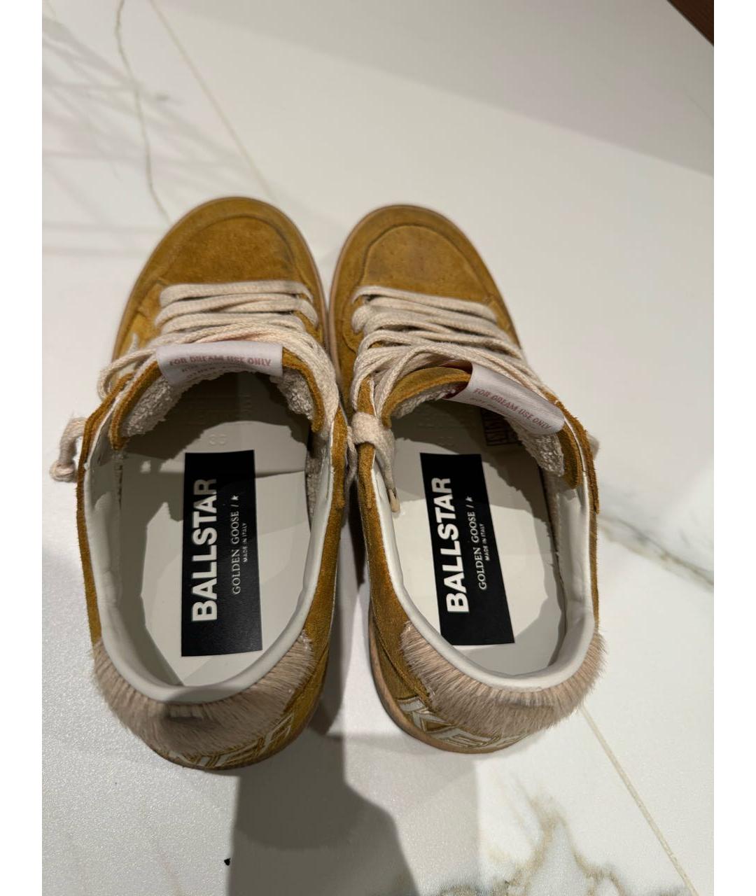 GOLDEN GOOSE DELUXE BRAND Горчичные замшевые кроссовки, фото 4