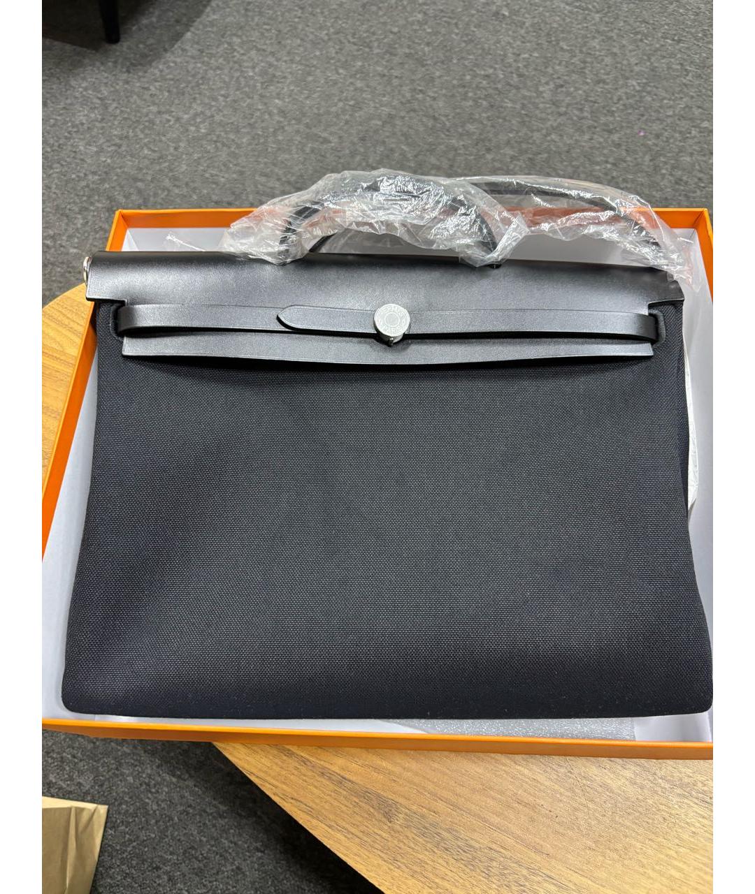 HERMES Черная сумка с короткими ручками, фото 2