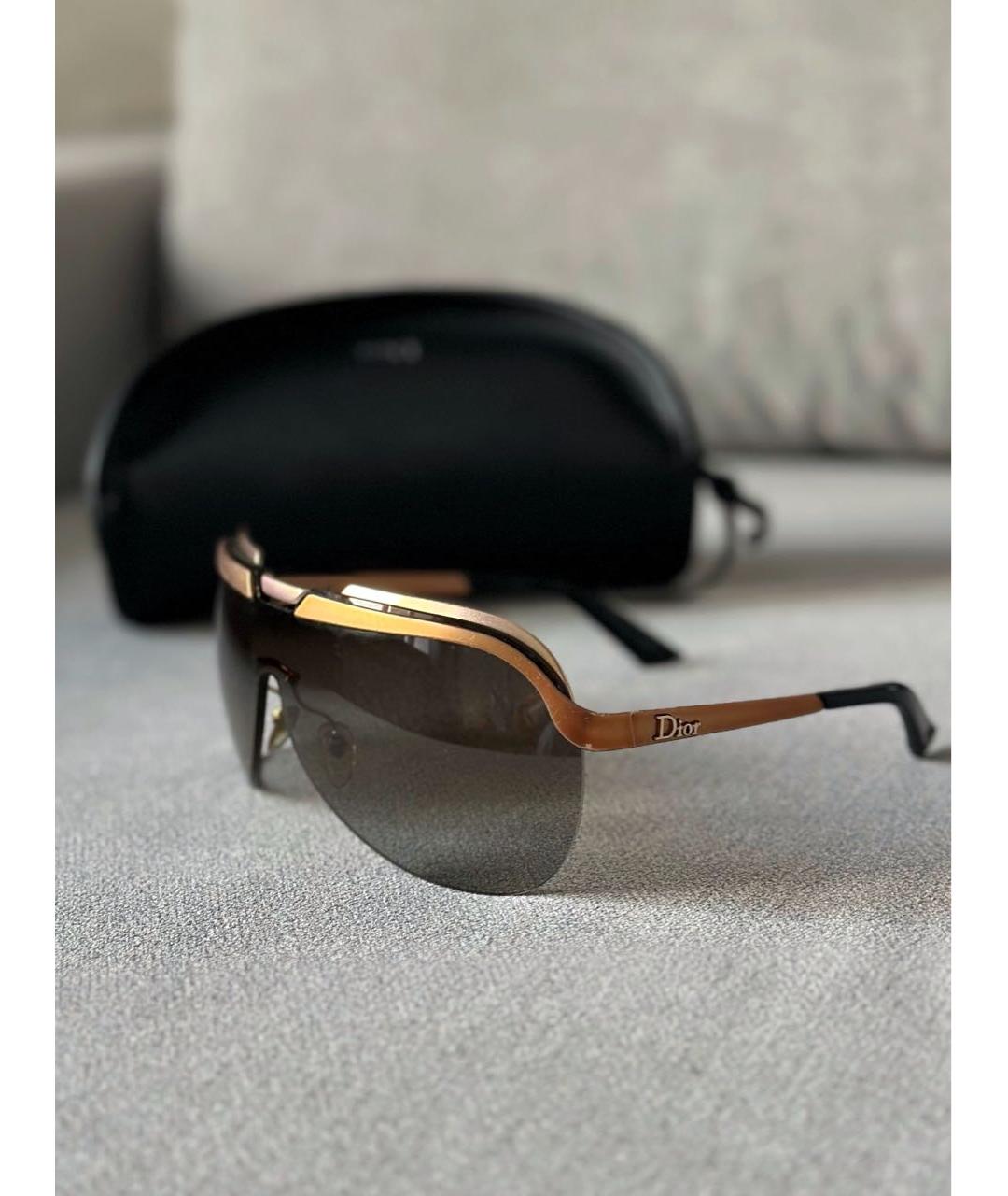 CHRISTIAN DIOR Бежевые металлические солнцезащитные очки, фото 4