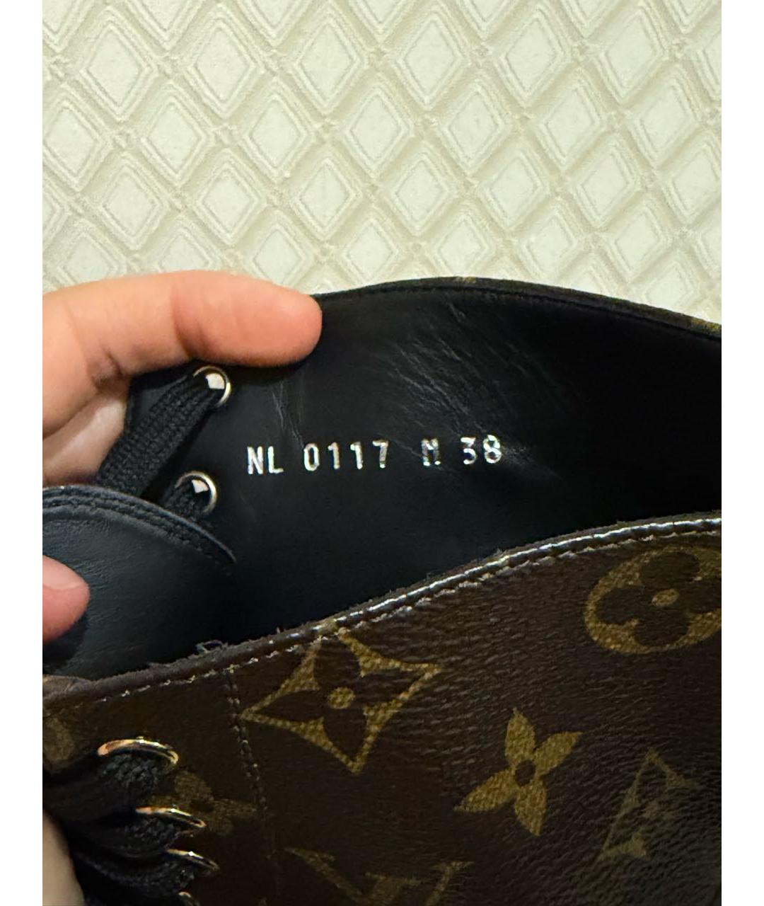 LOUIS VUITTON Коричневые ботинки, фото 3