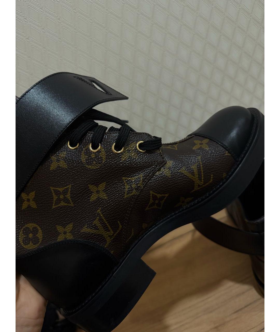 LOUIS VUITTON Коричневые ботинки, фото 8