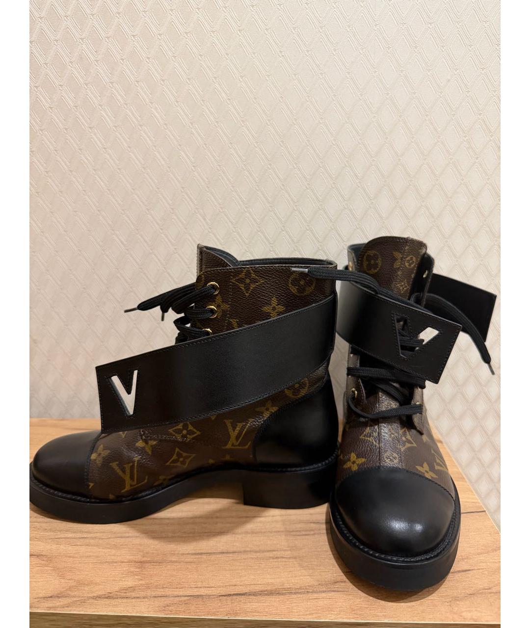 LOUIS VUITTON Коричневые ботинки, фото 6