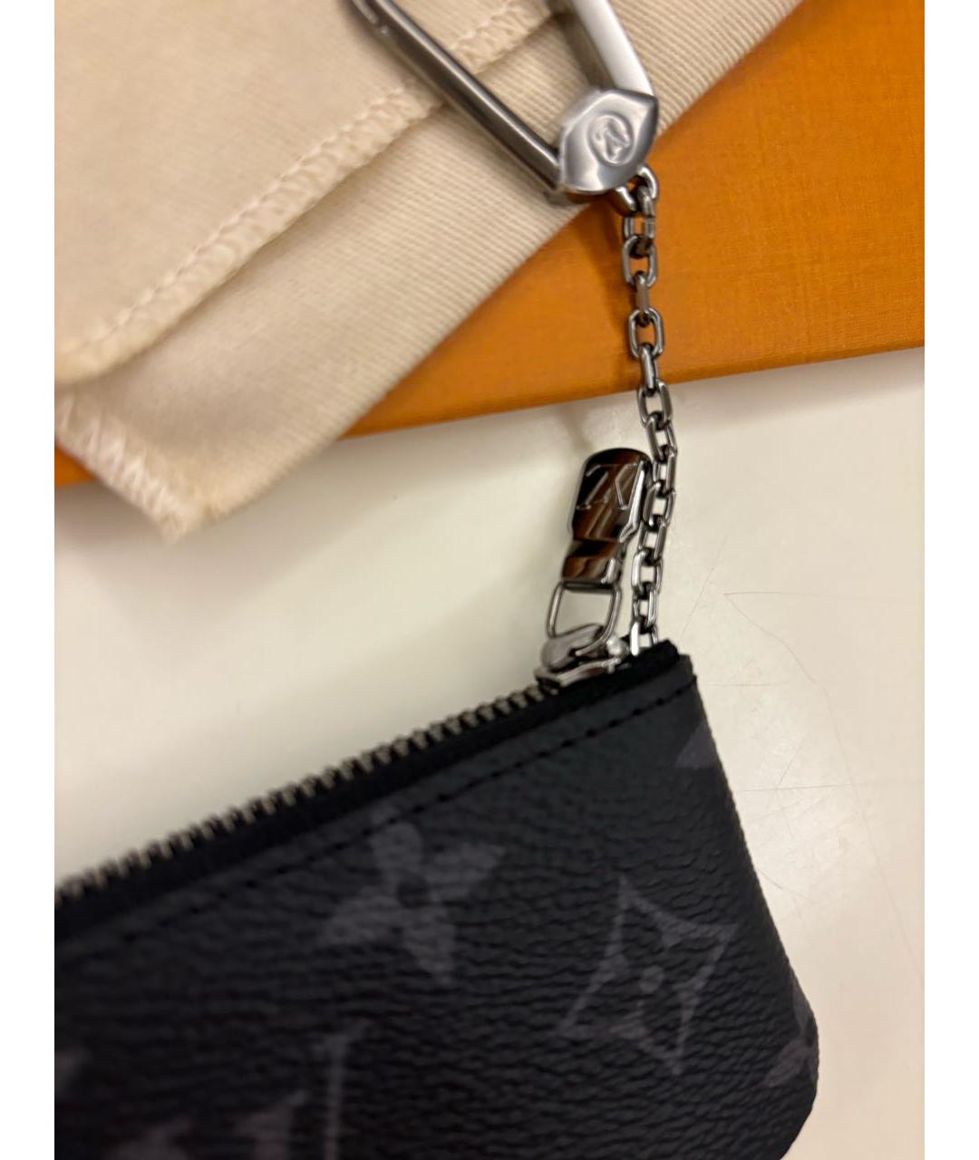 LOUIS VUITTON Серая ключница, фото 7