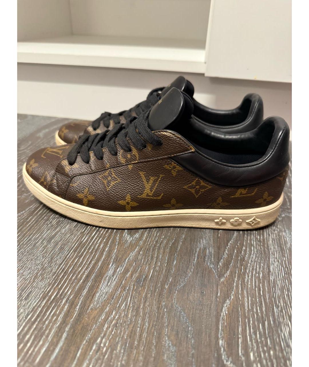LOUIS VUITTON Коричневые низкие кроссовки / кеды, фото 5