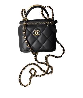 CHANEL Сумка с короткими ручками