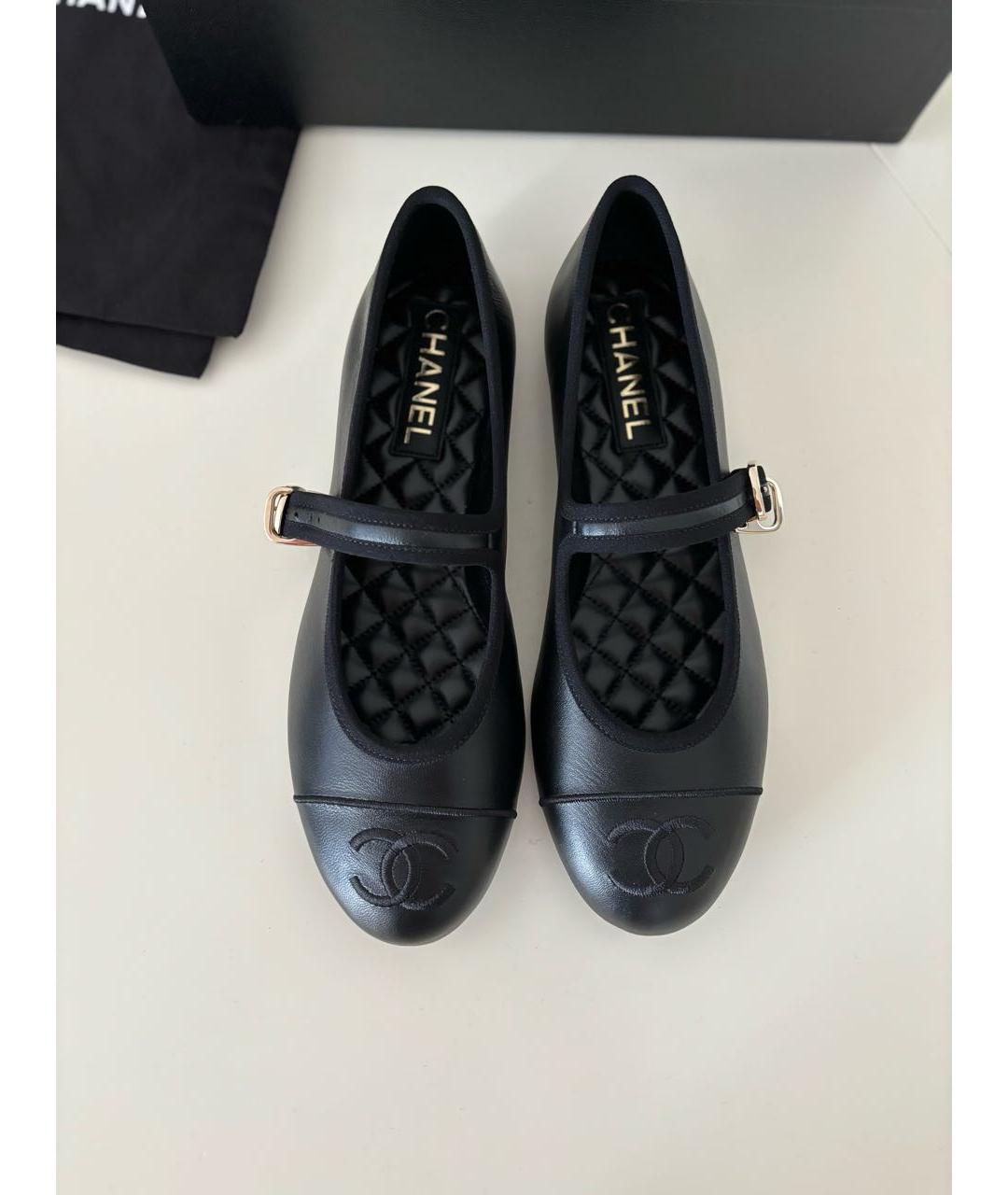 CHANEL Черные кожаные балетки, фото 2