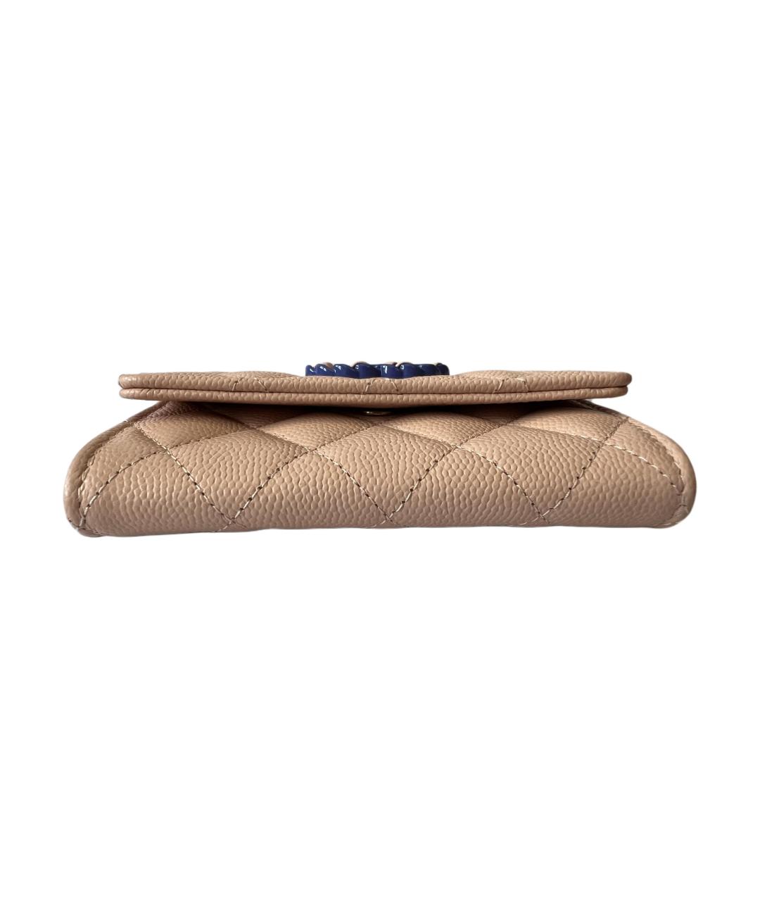 CHANEL Бежевый кожаный кошелек, фото 4
