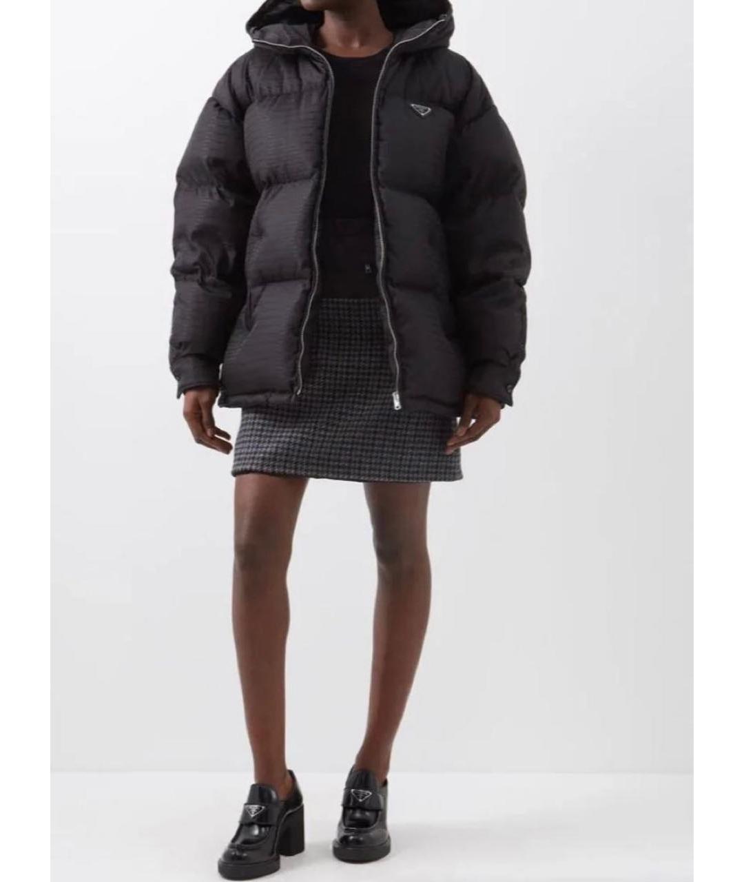 PRADA Черный пуховик, фото 2