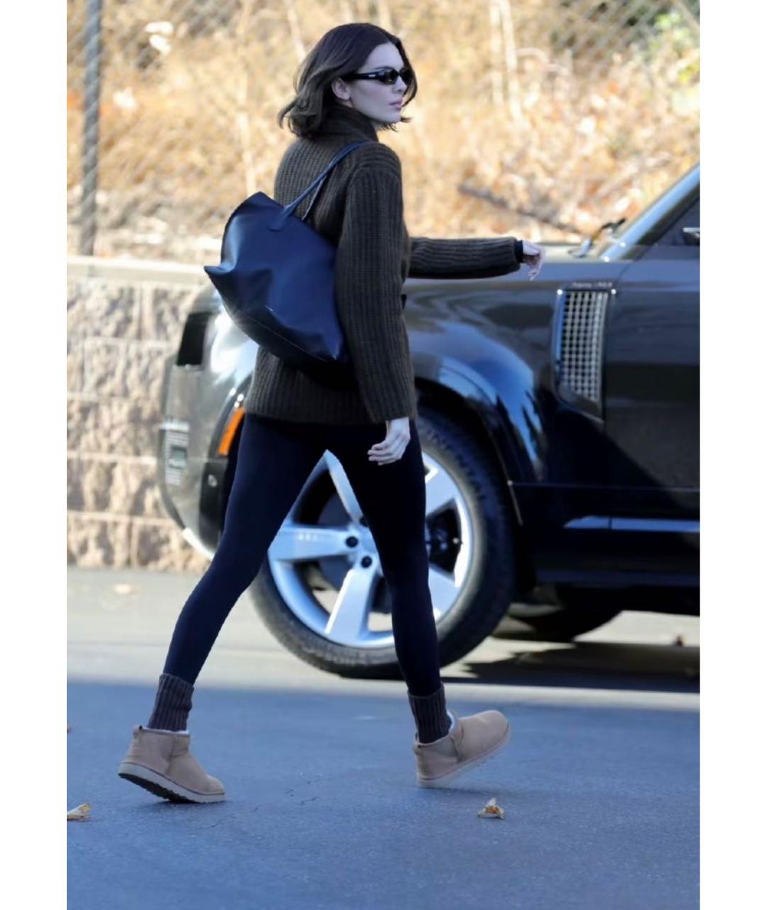 UGG AUSTRALIA Бежевые замшевые ботинки, фото 5