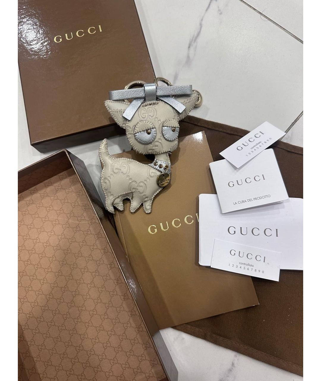 GUCCI Белый брелок, фото 3