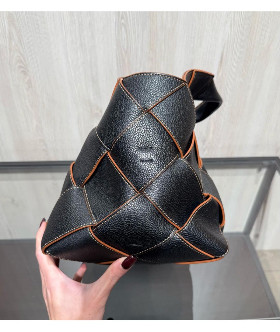 LOEWE Черная кожаная сумка через плечо, фото 4