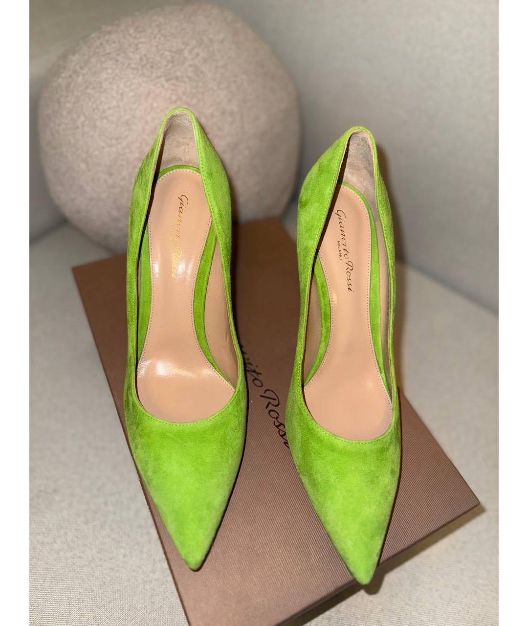 GIANVITO ROSSI Салатовые замшевые туфли, фото 2