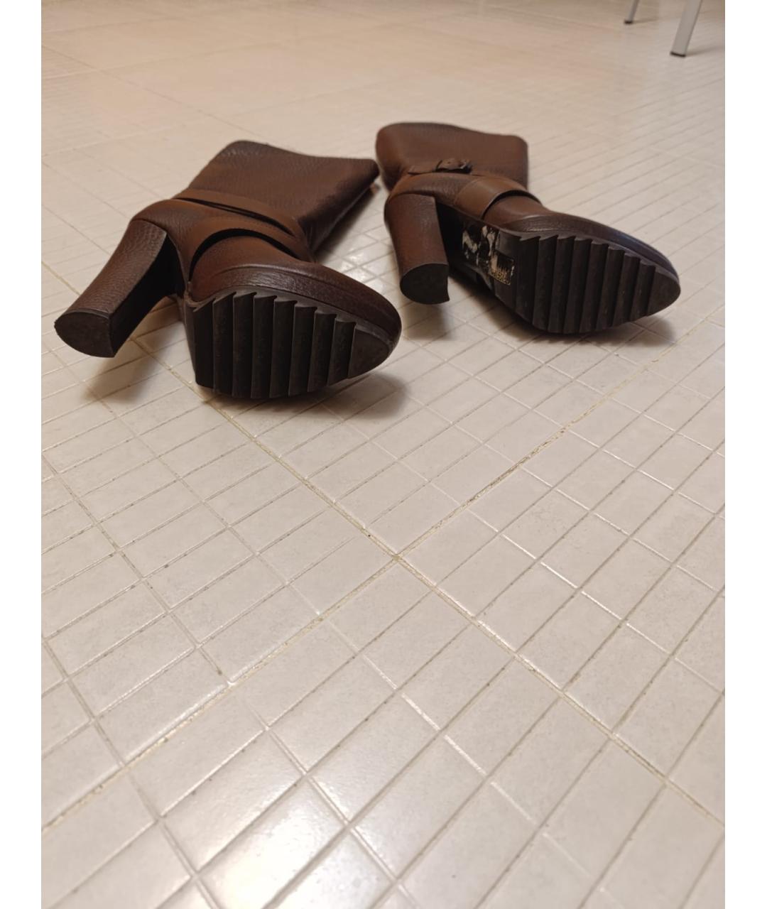 BOTTEGA VENETA Коричневые кожаные сапоги, фото 4