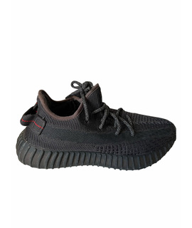 

Кроссовки YEEZY