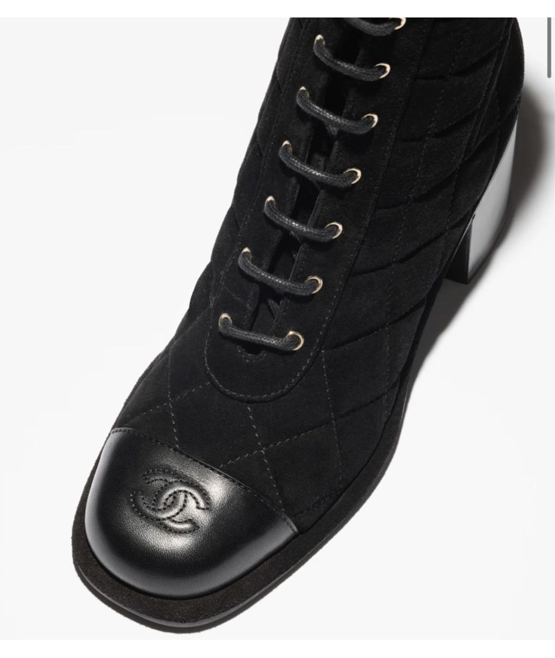 CHANEL Черные замшевые ботинки, фото 5
