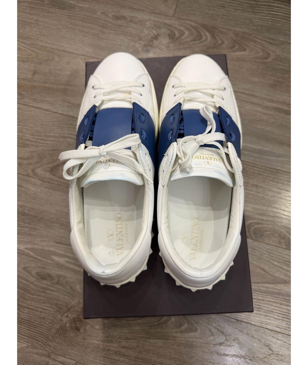 VALENTINO Белые кожаные низкие кроссовки / кеды, фото 3