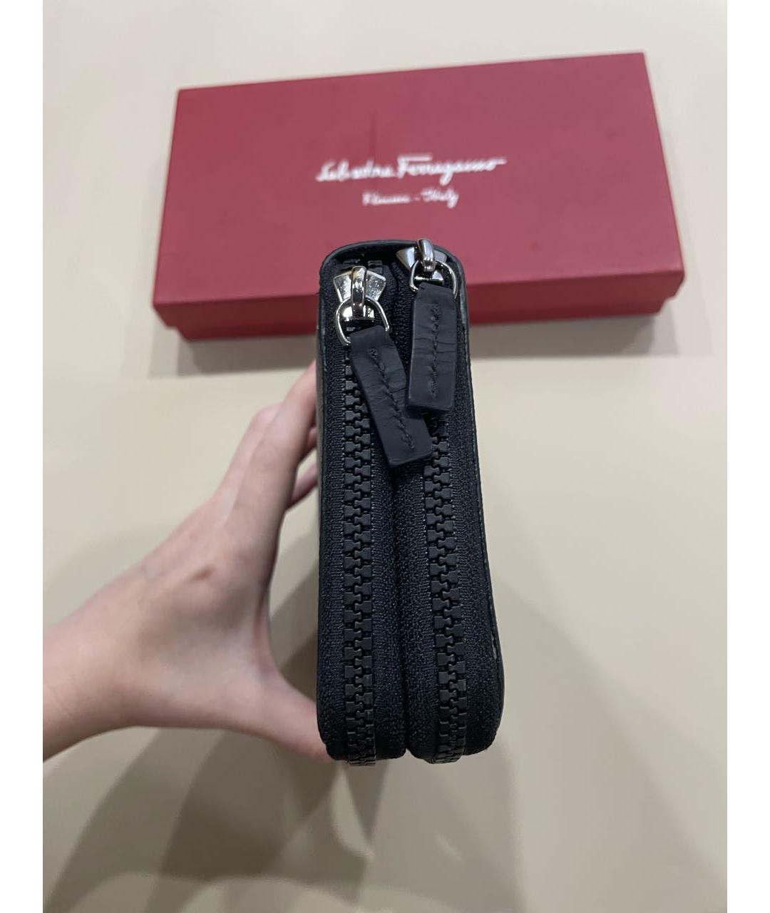 FERRAGAMO Серая кожаная барсетка, фото 4