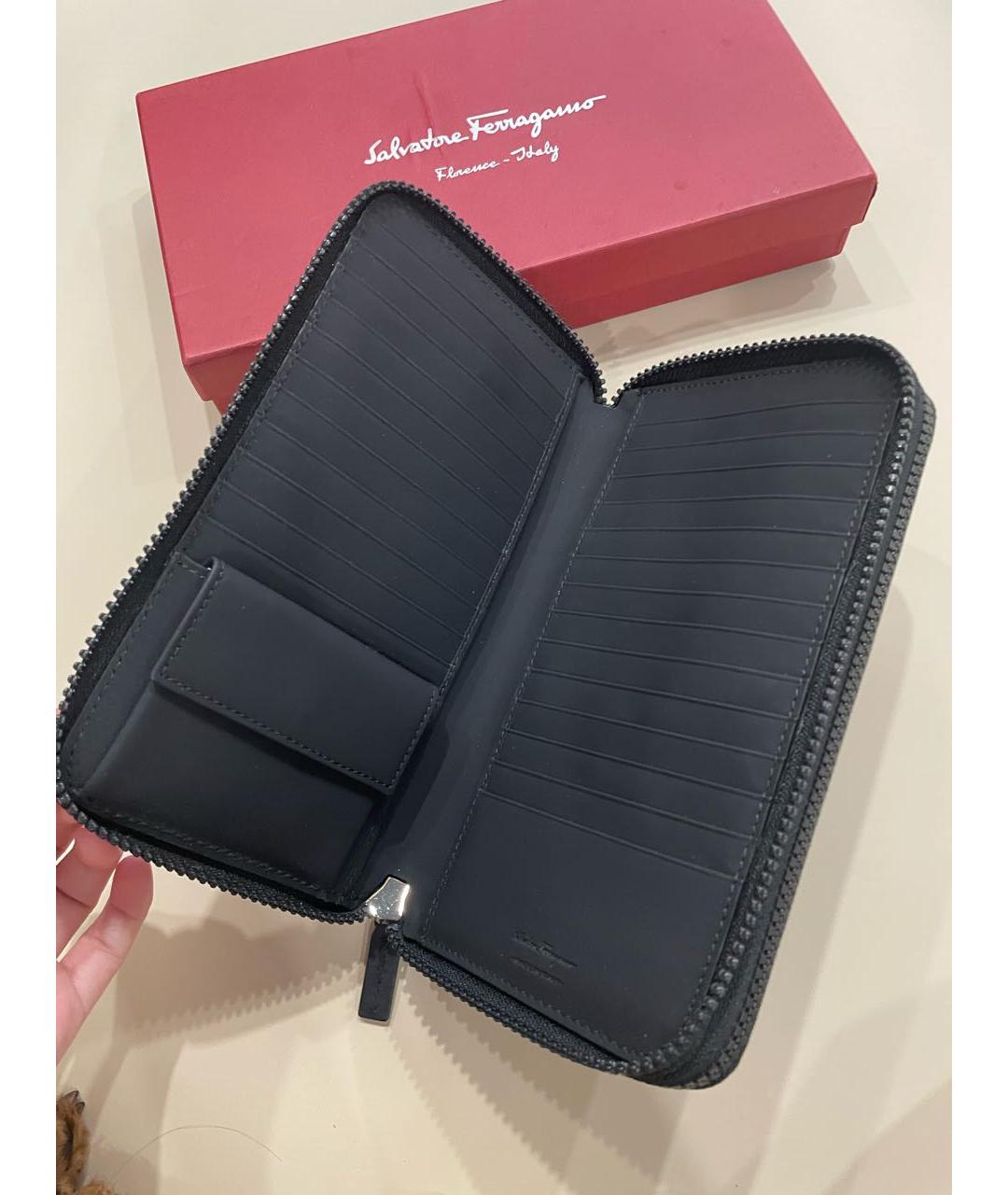 FERRAGAMO Серая кожаная барсетка, фото 5