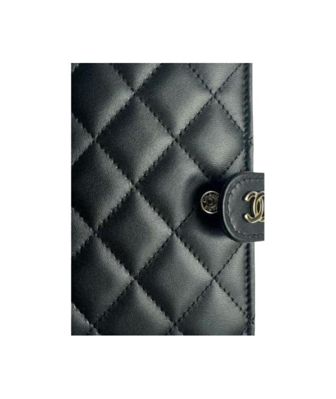CHANEL Черный кожаный кошелек, фото 3