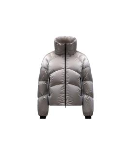 MONCLER Пуховик