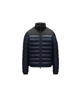 MONCLER Пуховик
