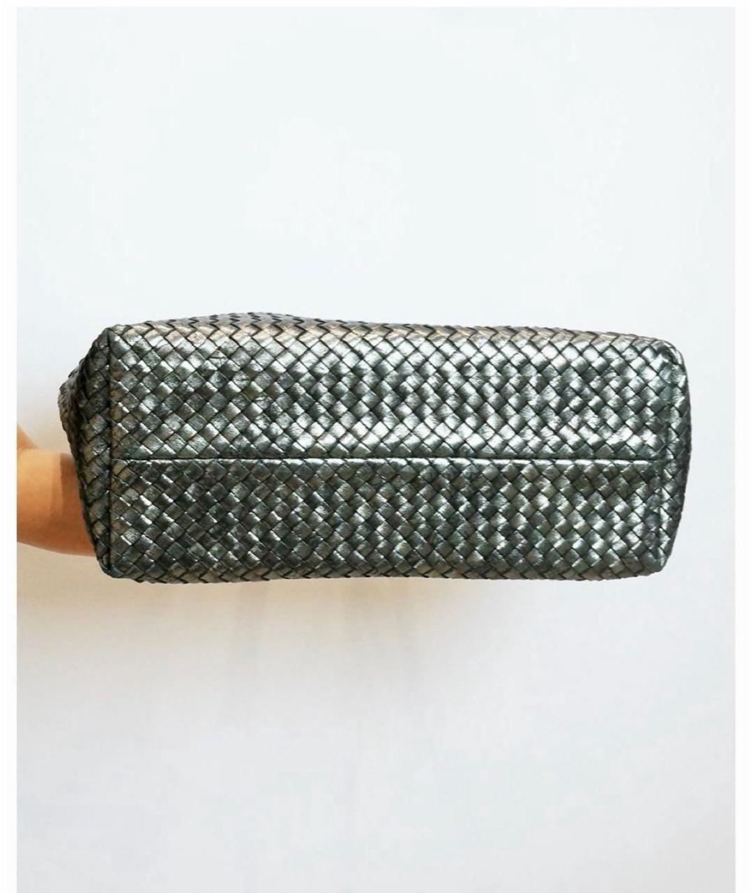 BOTTEGA VENETA Серебряная кожаная сумка с короткими ручками, фото 3