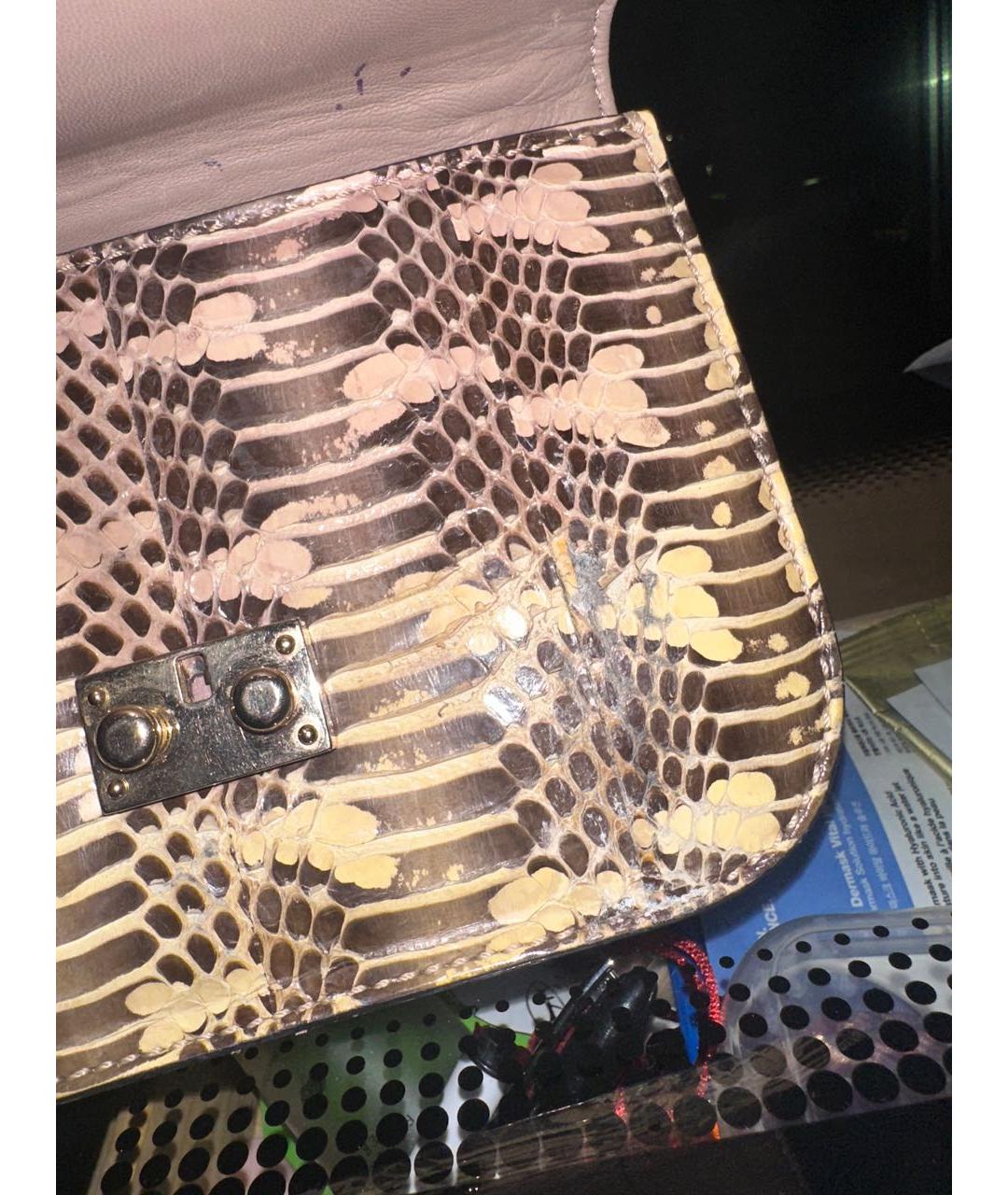 VALENTINO Бежевая сумка через плечо из экзотической кожи, фото 3