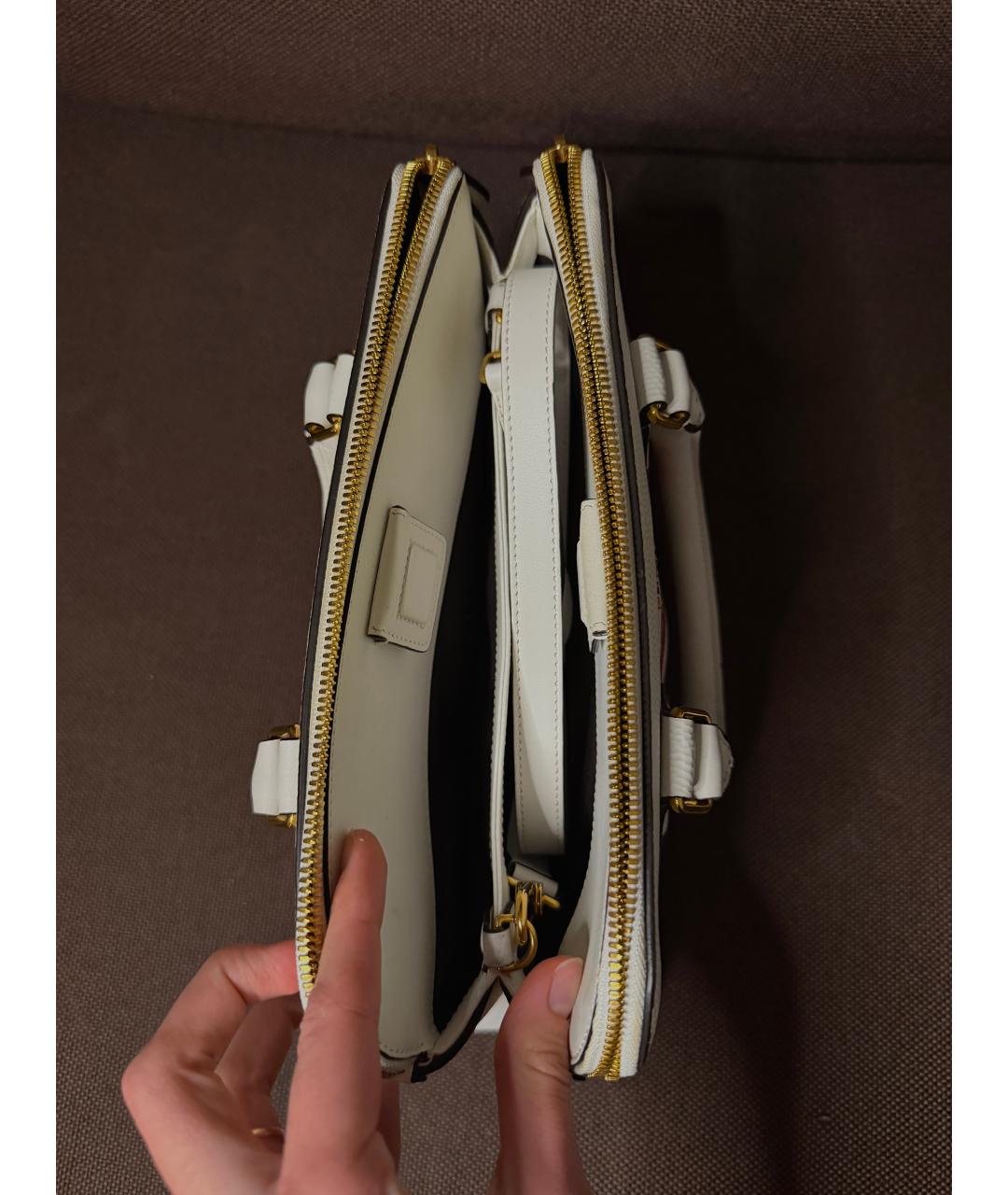 BALLY Белая кожаная сумка с короткими ручками, фото 6