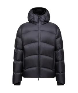 MONCLER Пуховик