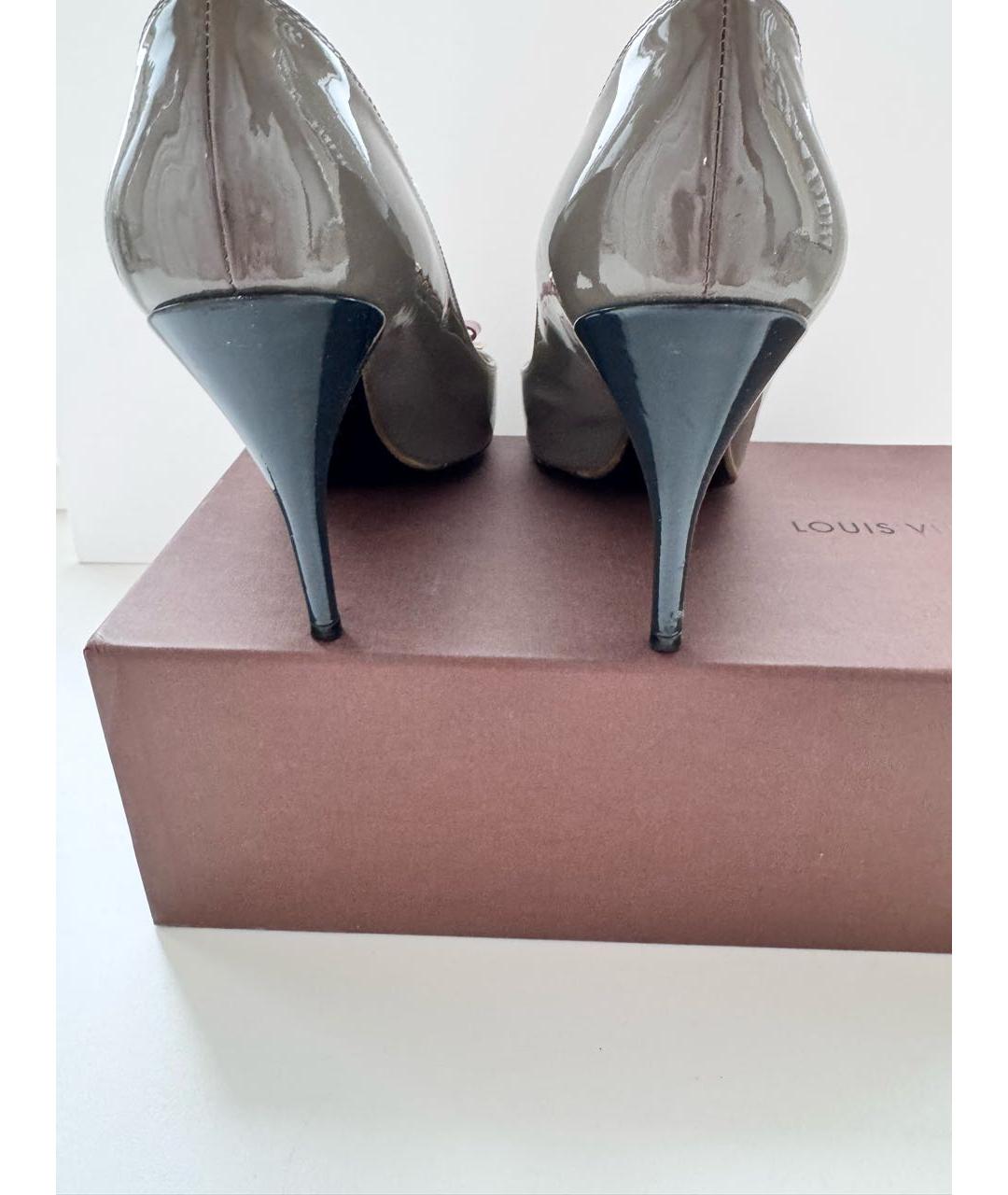 LOUIS VUITTON Серые туфли из лакированной кожи, фото 4