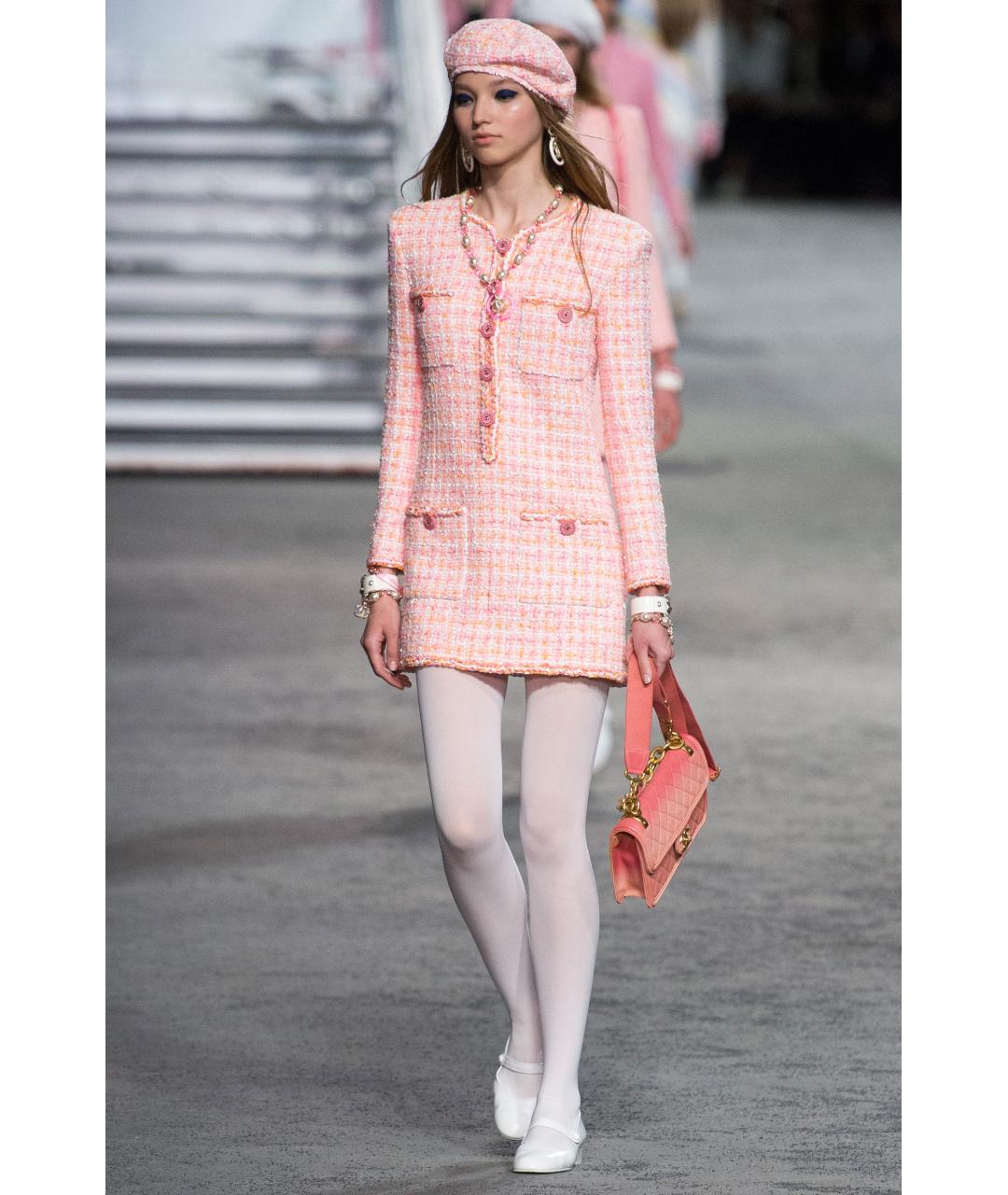 CHANEL Розовый твидовый жакет/пиджак, фото 2