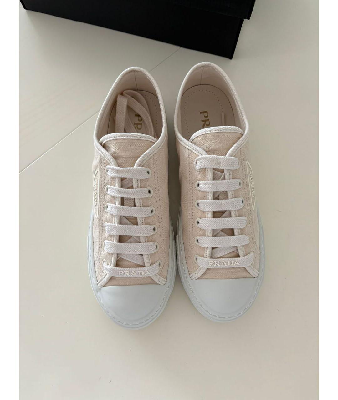 PRADA Бежевые текстильные кеды, фото 2