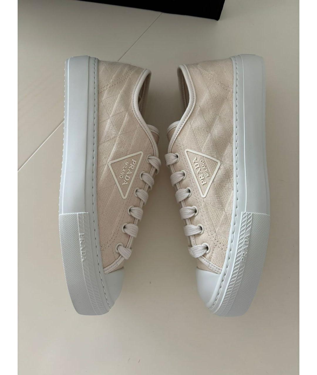 PRADA Бежевые текстильные кеды, фото 3