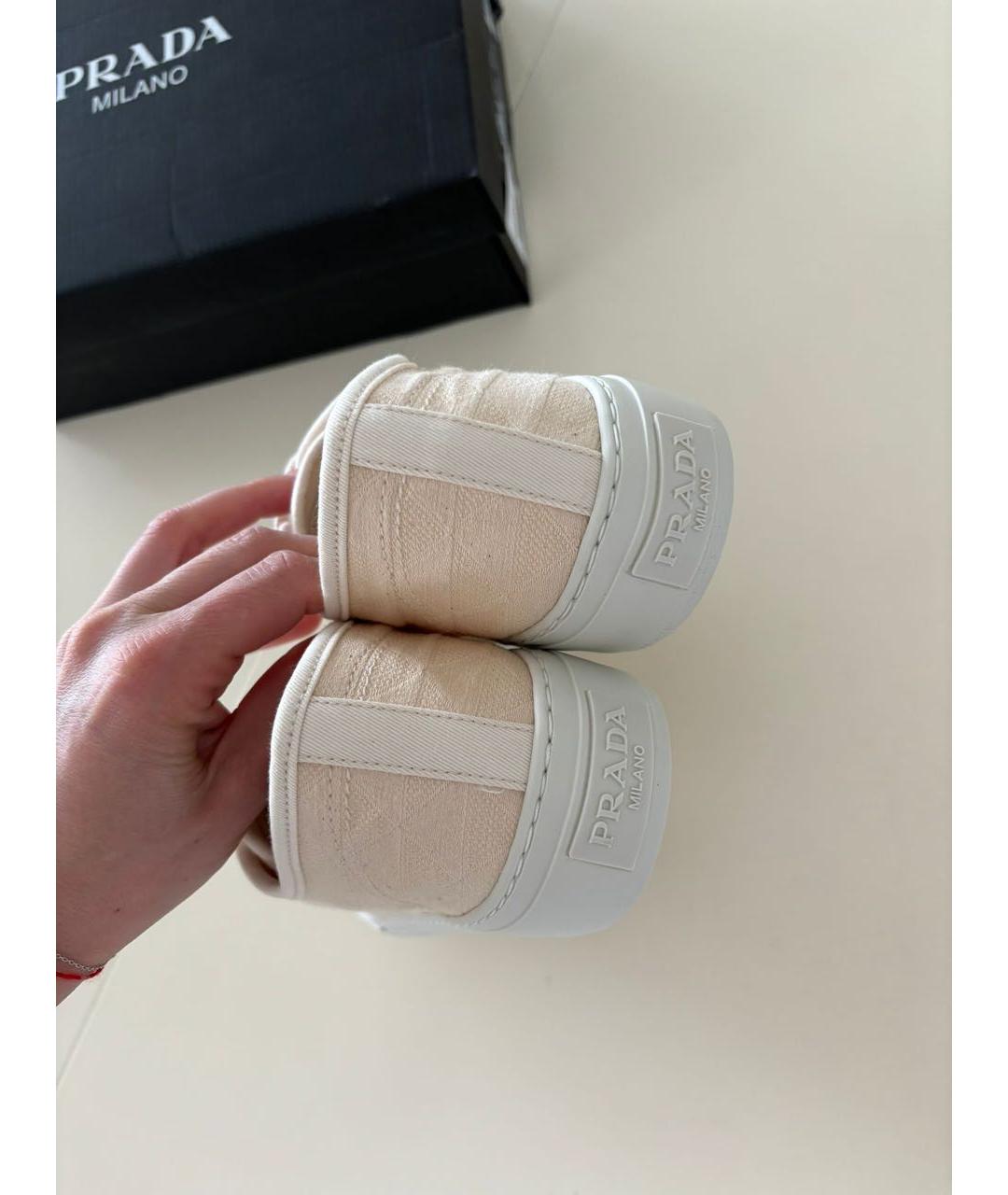 PRADA Бежевые текстильные кеды, фото 4