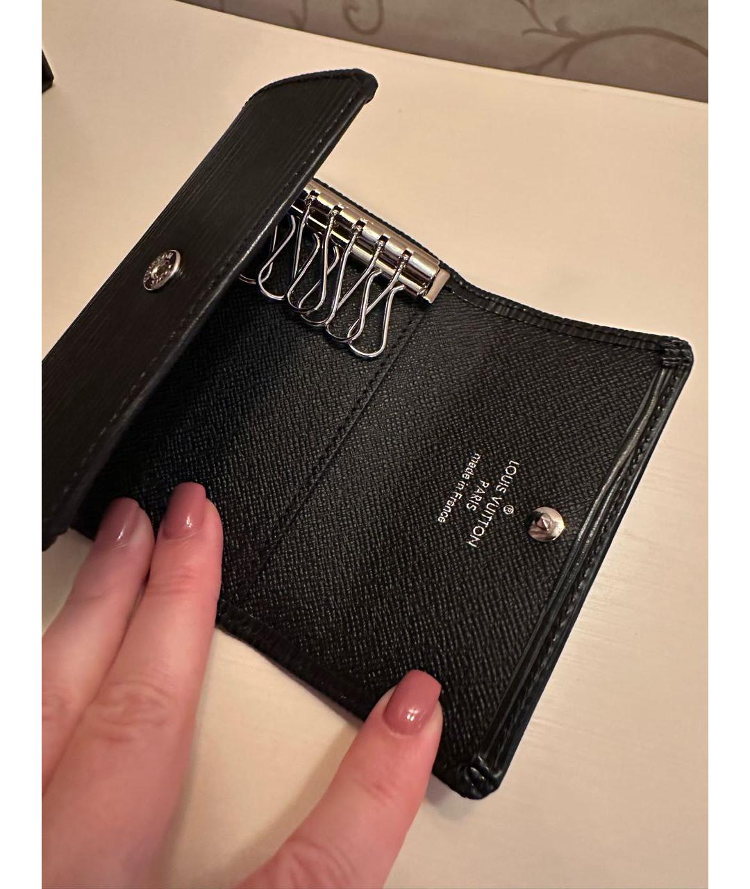 LOUIS VUITTON Черная ключница, фото 4