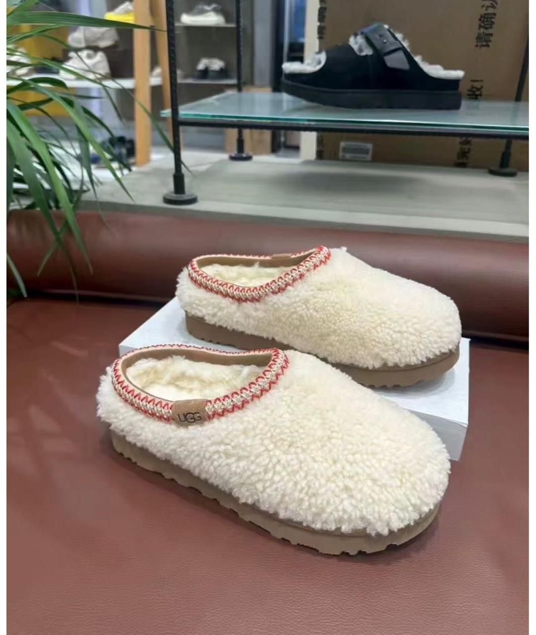 UGG AUSTRALIA Белые текстильные мюли, фото 2