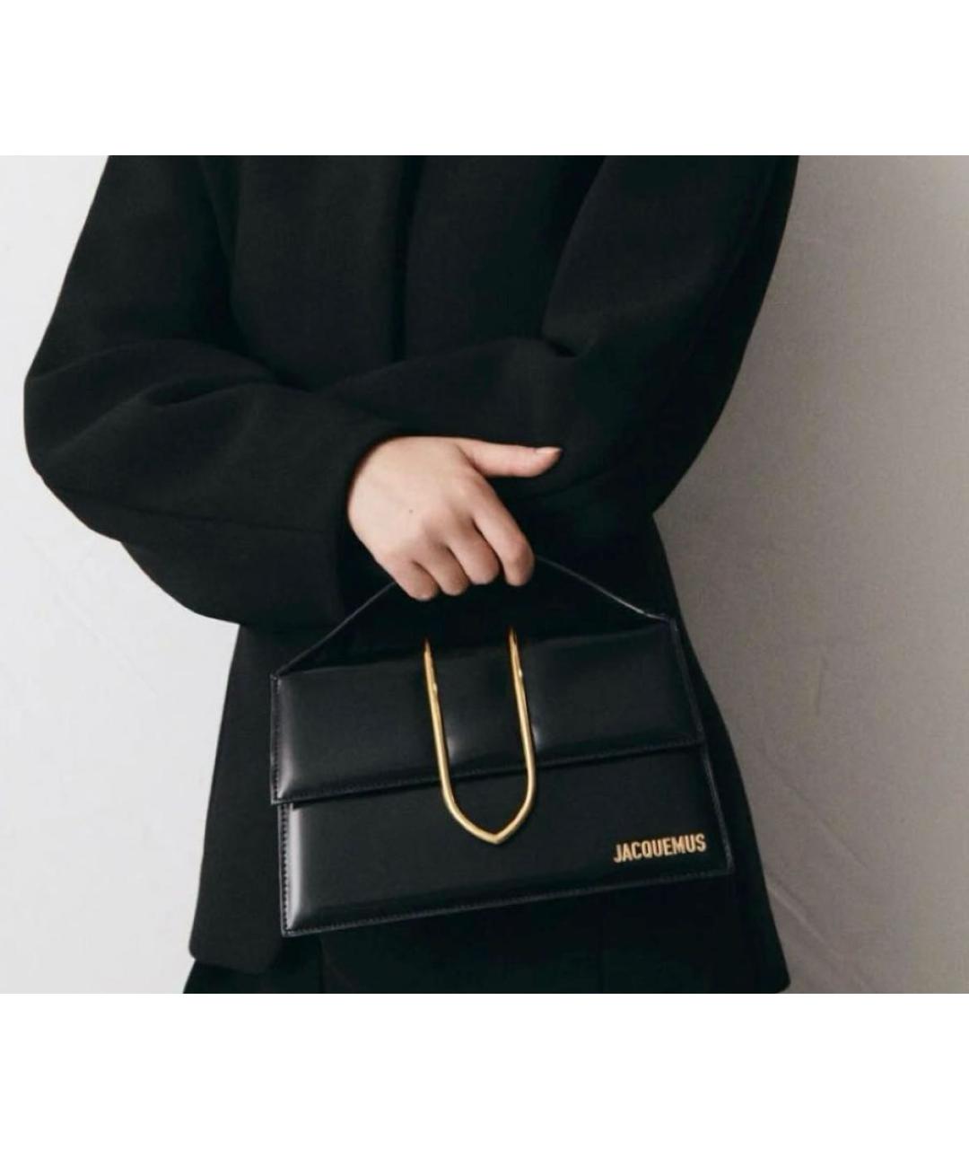 JACQUEMUS Черная сумка через плечо из лакированной кожи, фото 2