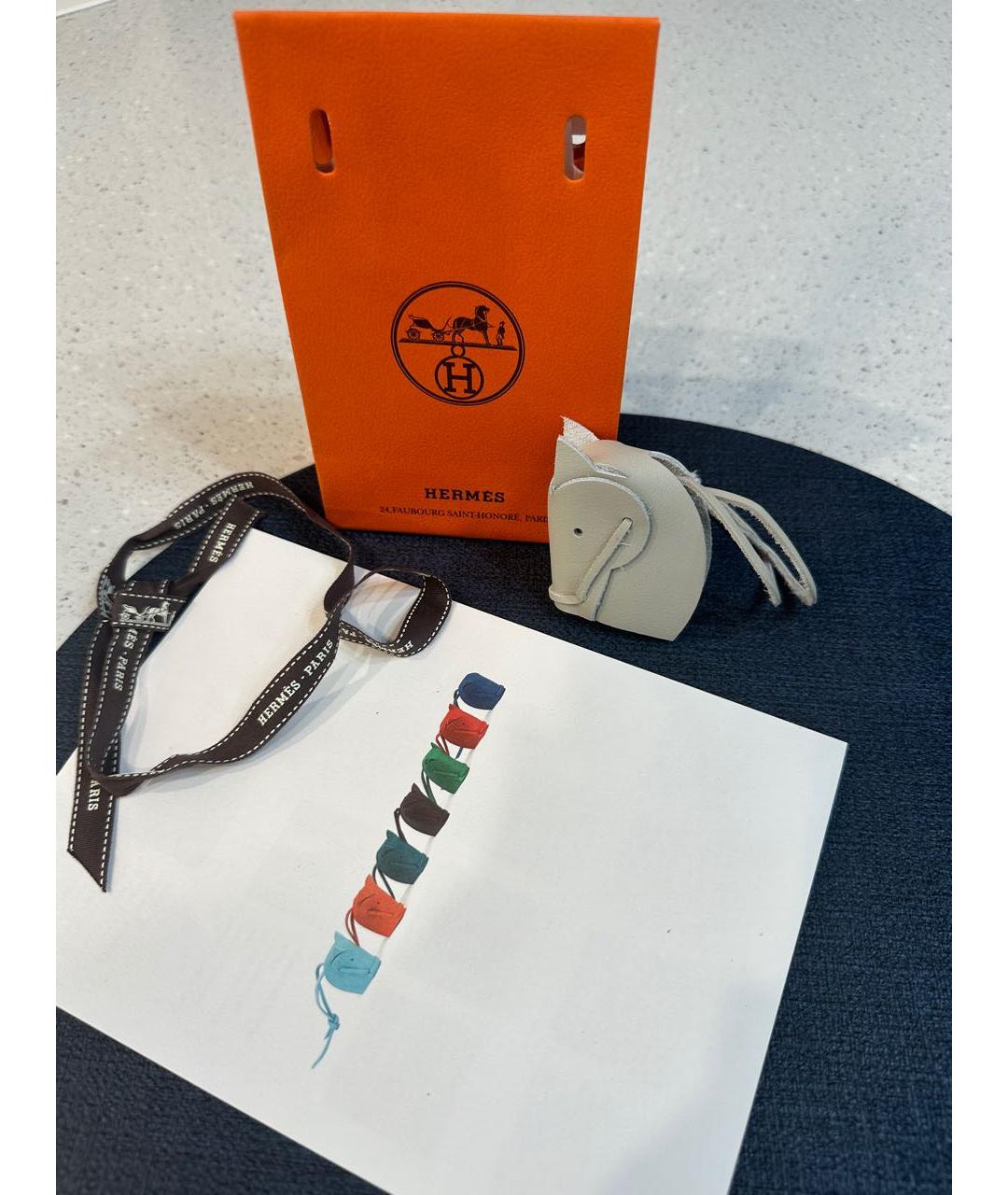 HERMES Серый брелок, фото 6