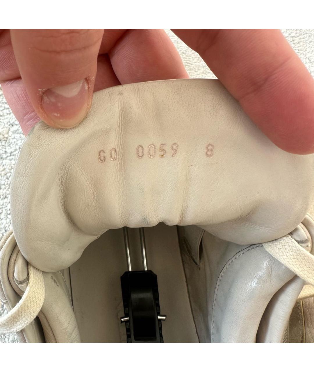 LOUIS VUITTON Бежевые кожаные низкие кроссовки / кеды, фото 5