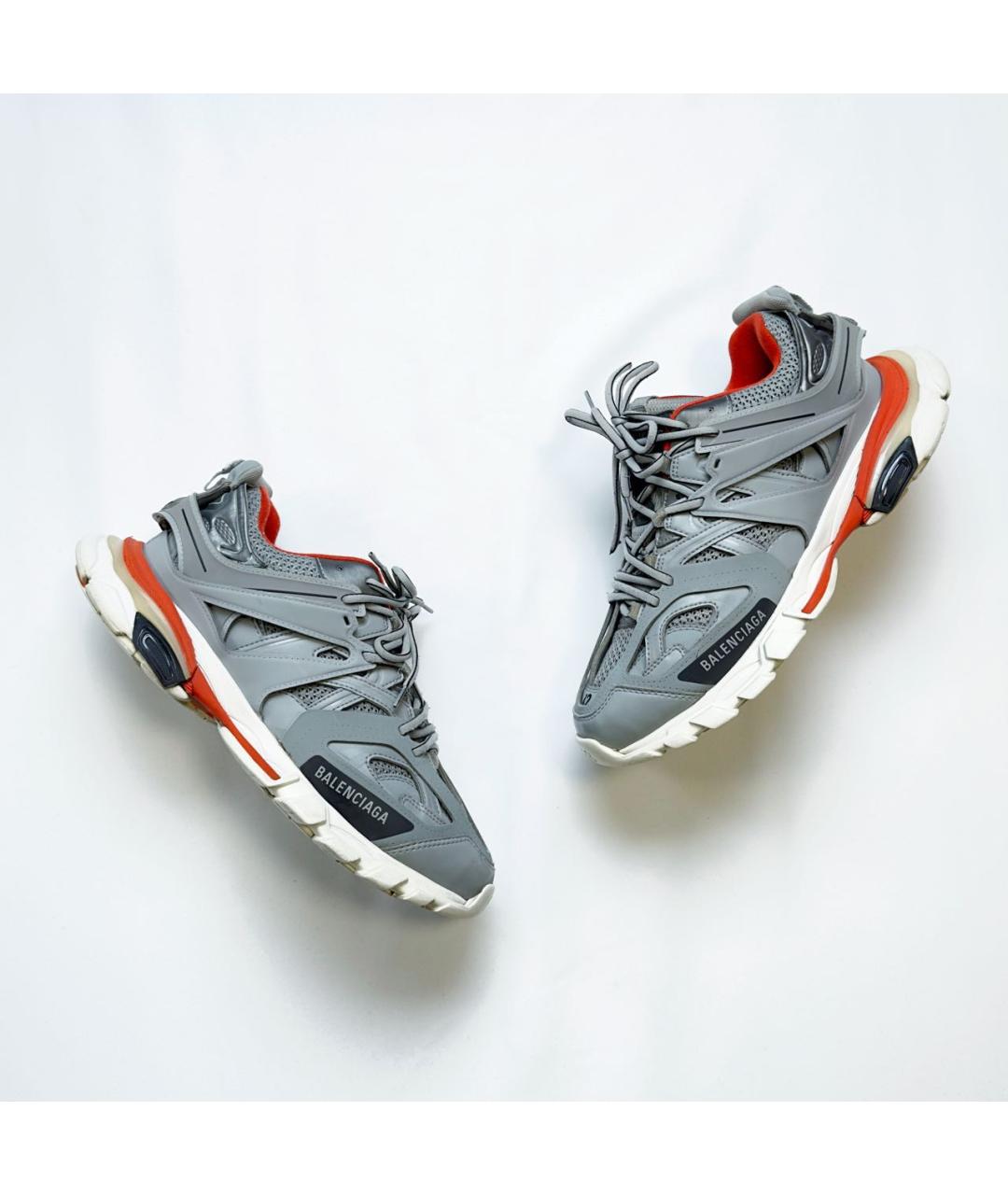 BALENCIAGA Серые резиновые низкие кроссовки / кеды, фото 5