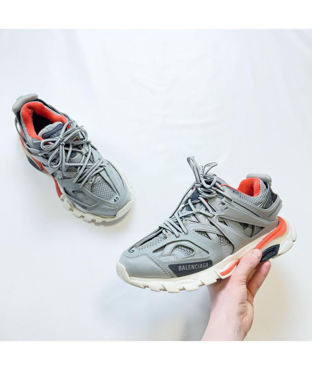 BALENCIAGA Серые резиновые низкие кроссовки / кеды, фото 2