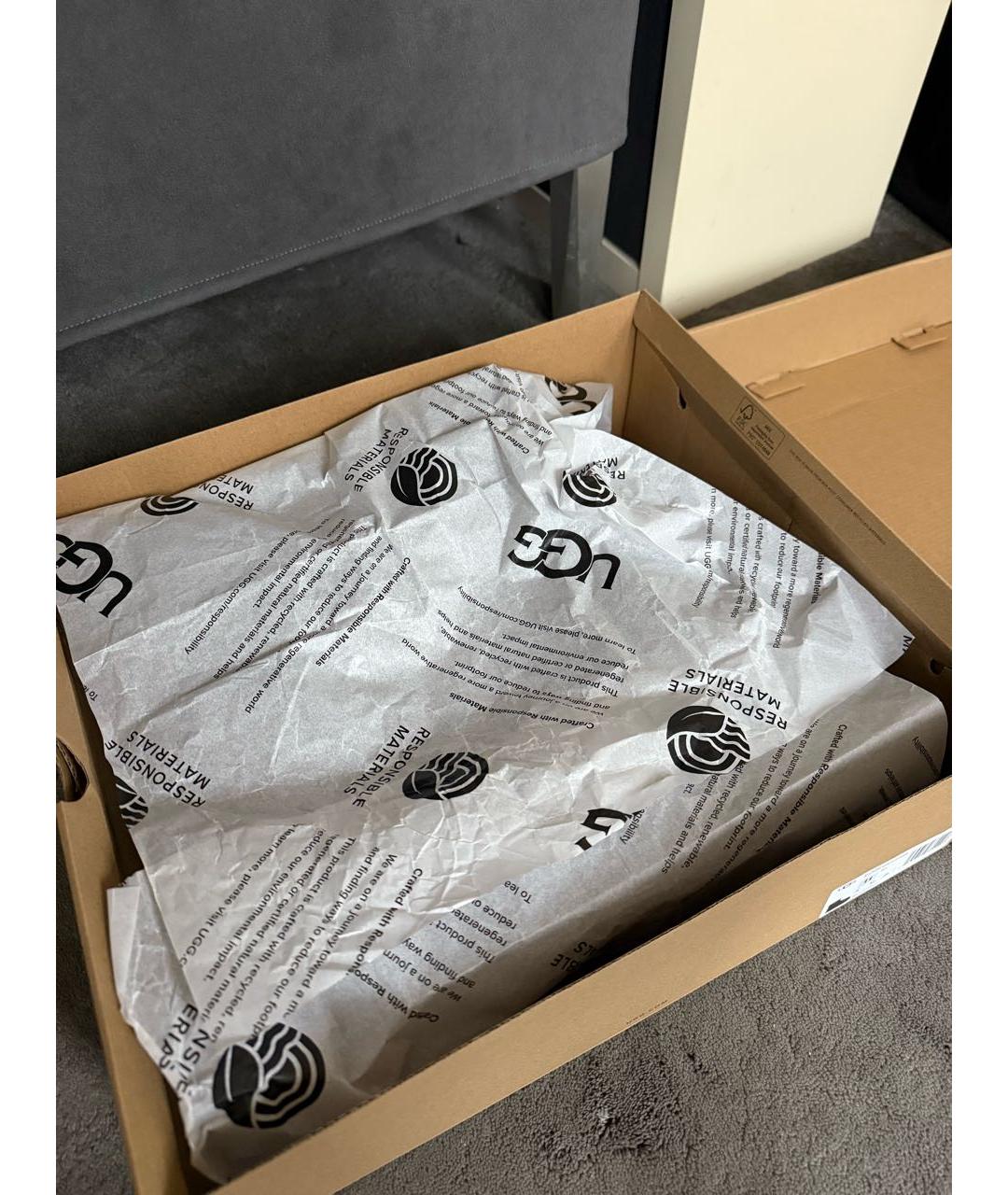 UGG AUSTRALIA Черные замшевые высокие ботинки, фото 6